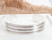 Load image into Gallery viewer, Wide 3 Tail Silver Cuff Bracelet